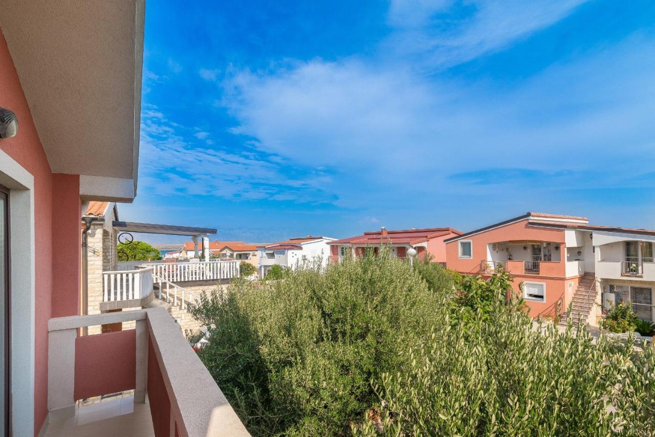 Apartments Puskaric Vir Exterior photo